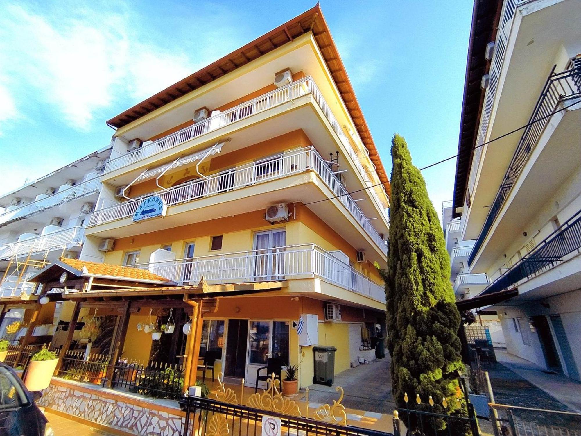 Μαρκονησ Hotel Paralía Buitenkant foto